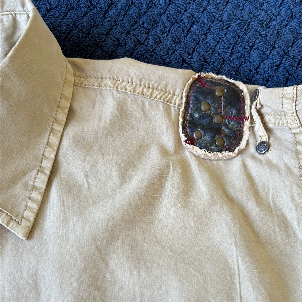 Men's Casual Button Down Shirt - Tan - Picture 14 of 16